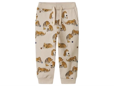 Name It sweatpants i råhvid nuance med hundeprint