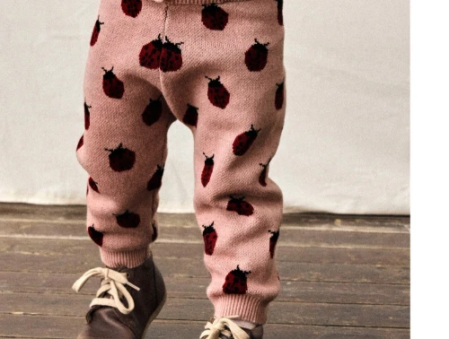 Lil\' Atelier bukser i rosa nuance med mariehøneprint