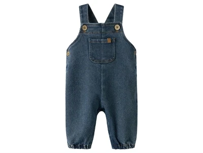 Lil' Atelier denim overalls i denim blue med kængurulomme