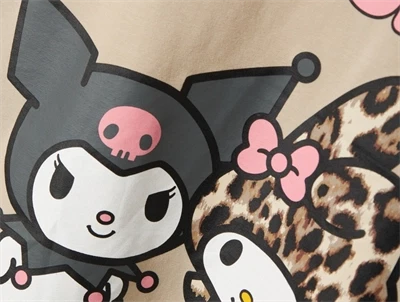 Name It t-shirt detalje af Kuromi print i beige nuance