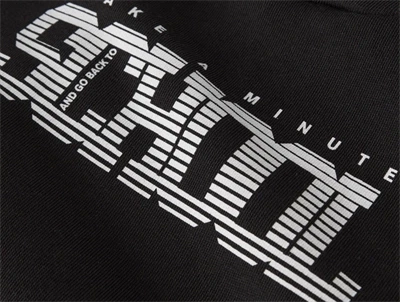 Name It hoodie sort med gummiprint