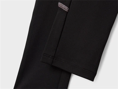 Name It leggings sort med kontrastsyninger