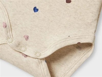 Name It Baby body i peyote melange med hjerteprint og pufærmer