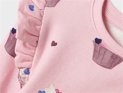 name it mini sweatshirt lyserød med cupcakeprint og flæser