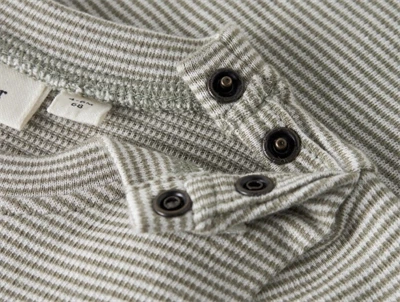 Lil\' Atelier body i brun nuance med trykknapper