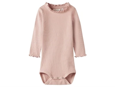 Lil' Atelier body i blød økologisk bomuld med flæsekant