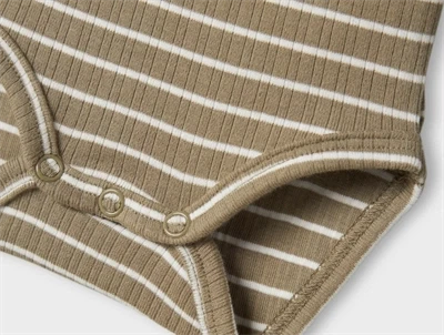 Name It body i brunlig nuance med hvide striber