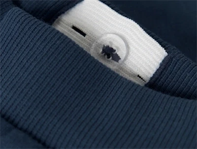 name it mini sweatbukser i blå insignia blue med farvepaneler og broderet detalje