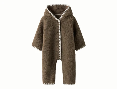 Lil\' Atelier køredragt i brun nuance med teddystruktur og hætte