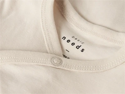 Name It BABY body summer sand med slå-om lukning  