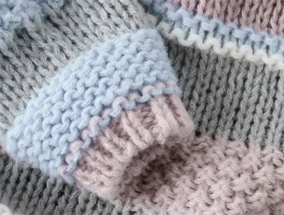 Detaljebillede af Name It striktrøje windsurfer med striber