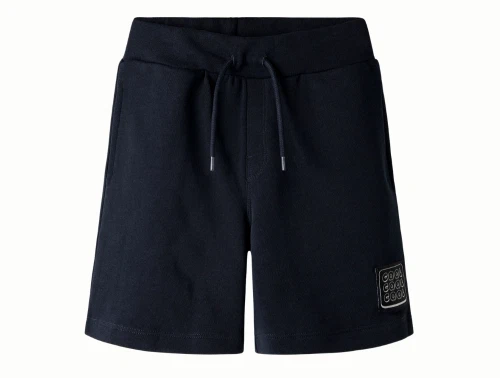 Name It sweatshorts i navy nuance salute med badge foran