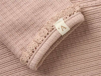 Lil\' Atelier leggings i rosabrun nuance med blondekant ved ankler