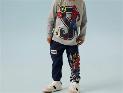 Name It sweatpants navy blazer med Spider-Man print