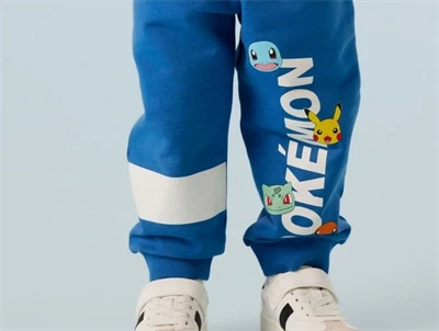 Name It sweatpants delft med Pokémon print
