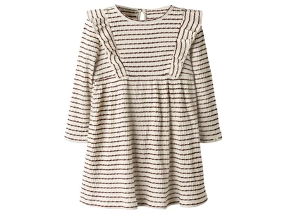 Lil' Atelier MINI kjole i råhvid nuance med brune striber og flæsedetaljer