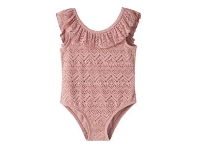 Lil' Atelier badedragt i rosa nuance set forfra