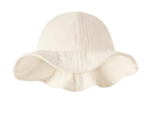 Lil\' Atelier solhat i råhvid nuance med bred skygge