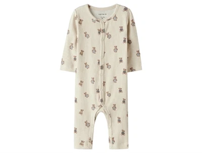 Name It heldragt i beige nuance med bamseprint