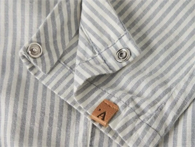 Lil\' Atelier overalls med seler og lomme foran