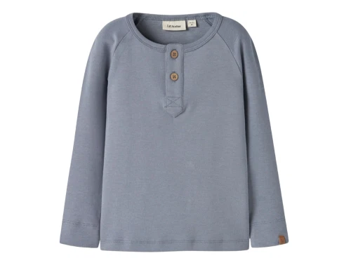Lil\' Atelier bluse i blå nuance med knapper
