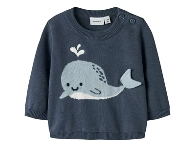 Name It striktrøje i blå nuance med hvalmotiv