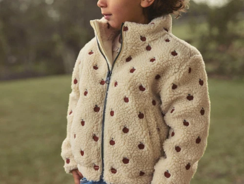 Lil\' Atelier fleecejakke turtledove apples med æblebroderi