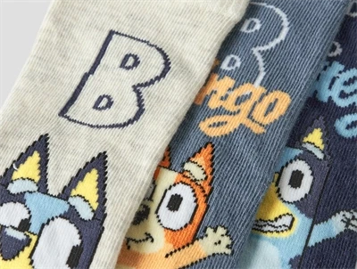 Name It strømper i blå med Bluey karakter detalje