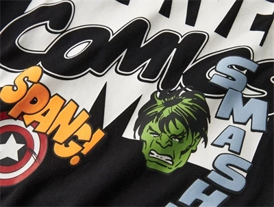 Name It t-shirt i black med Marvel print detalje