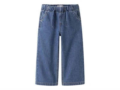 Name It jeans i blå nuance med vidde forfra