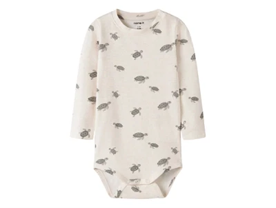 Name It body i beige nuance med skildpaddeprint