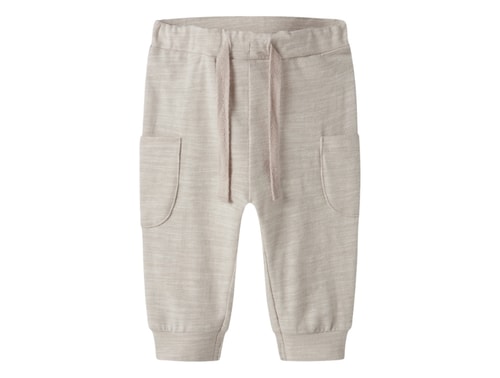 Name It bukser i beige nuance med lommer