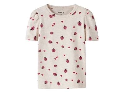 Name It t-shirt i beige nuance med mariehøneprint forfra