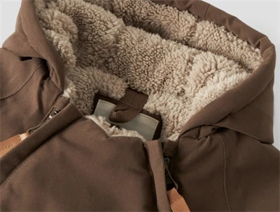 Lil\' Atelier jakke med blødt teddyfor i hætte og krop
