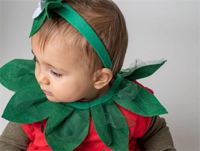 That\'s Mine Livia strawberry suit goji berry bæres af barn