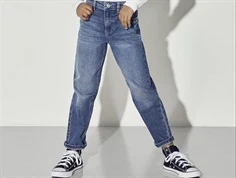 Kids ONLY medium blue denim mom jeans