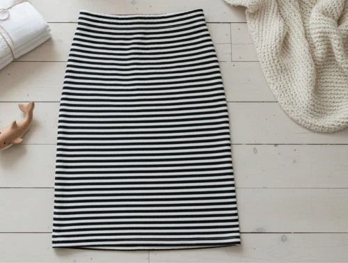Kids ONLY black/cloud dancer stribet nederdel