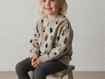 FUB sweater oat melange jacquard med efterårsmotiv i merinould
