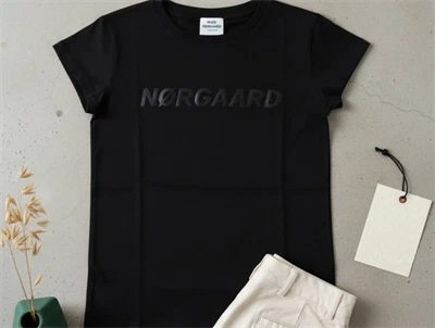 Mads Nørgaard t-shirt Tuvina licorice