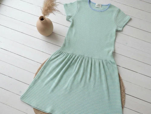 Mads Nørgaard kjole Daisina della robbia blue sunny lime