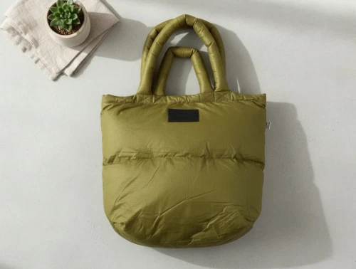 Mads Nørgaard taske fir green pillow (voksen)