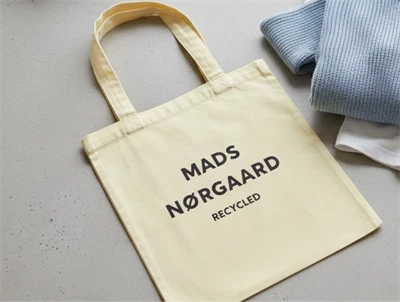 Mads Nørgaard mulepose Atoma double cream