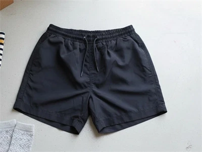 Mads Nørgaard black Sandrino badeshorts