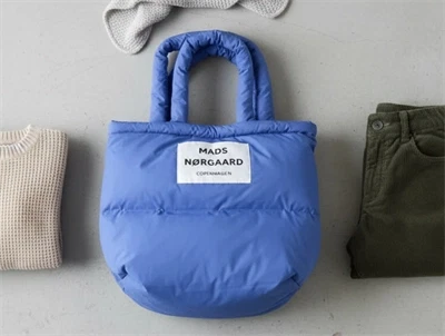 Mads Nørgaard amparo blue pillow taske (voksen)