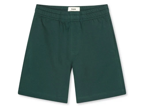 Shorts fra Mads Nørgaard i grøn farve set forfra