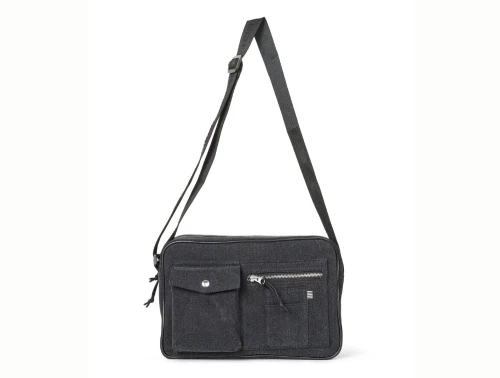 Mads Nørgaard Cappa taske i sort forfra