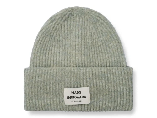 Mads Nørgaard Anju hue i meleret lysegrøn med rib og logomærke