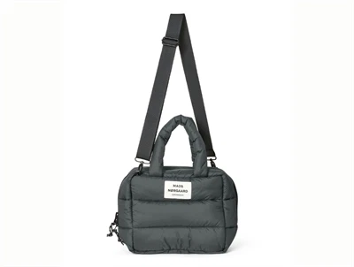 Mads Nørgaard boxy taske i grå pufferlook forfra