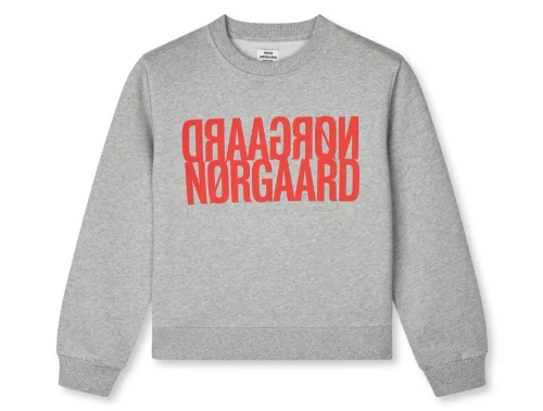 Mads Nørgaard Talinka sweatshirt grå melange forside med rødt logo