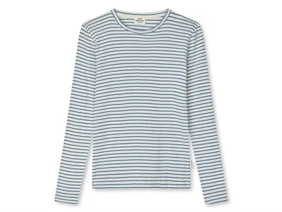 Mads Nørgaard Talino bluse hvid og blåstribet forside